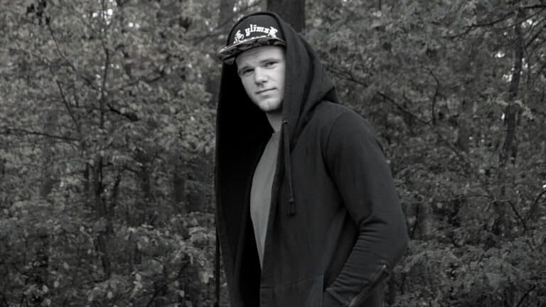 Tobi Lang